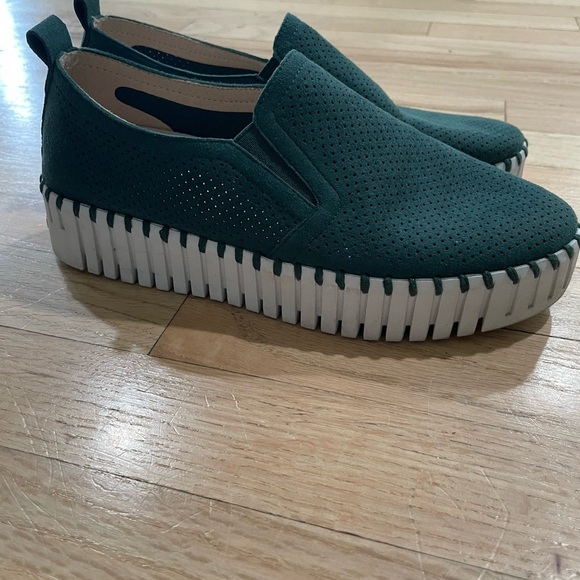 Ilse Jacobsen Shoes - Ilse Jacobsen Green Platform Slip-Ons